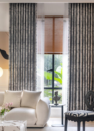 Jacquard-Vorhang mit roten Blumen und Vögeln im klassischen Stil