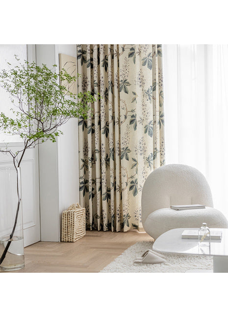Eleganter Blättervorhang